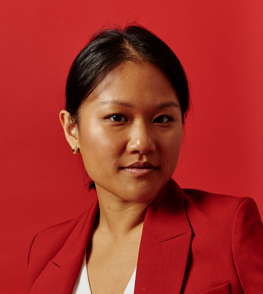 Karen Hao headshot cropped.jpg
